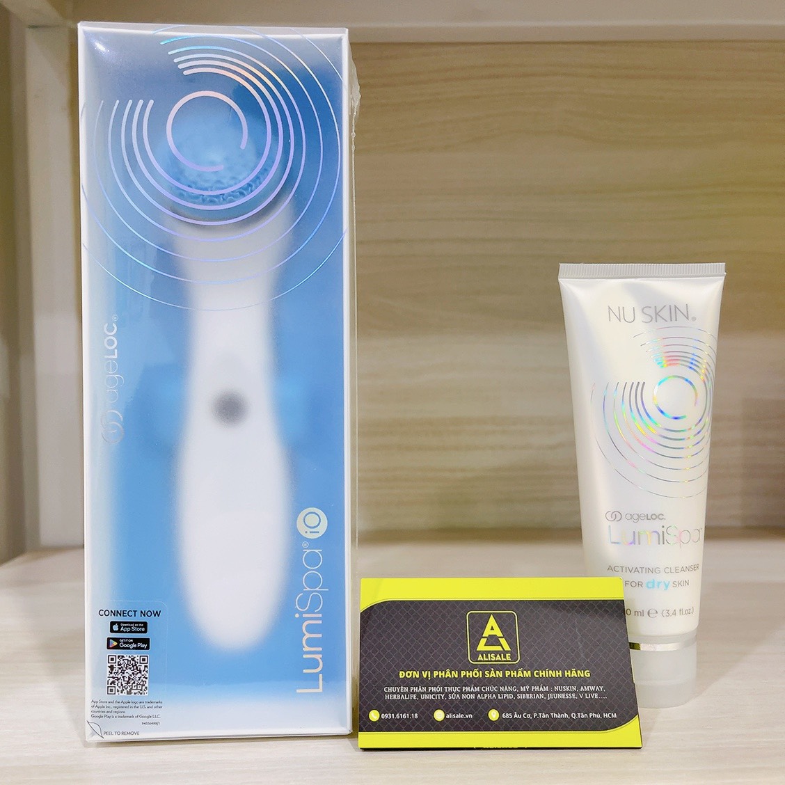 Máy Rửa Mặt Ageloc Lumipsa iO Nuskin Da Khô Dry